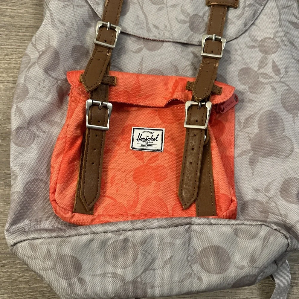 Herschel Backpack Little America Cinch Bag With Buckles And Laptop Pocket Floral
